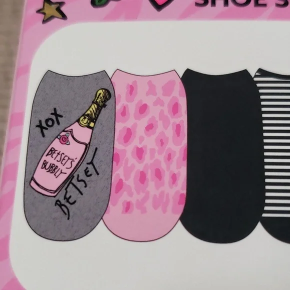 Betsey Johnson 7 pack Low Cut socks sz 5-10.  New - Picture 8 of 9